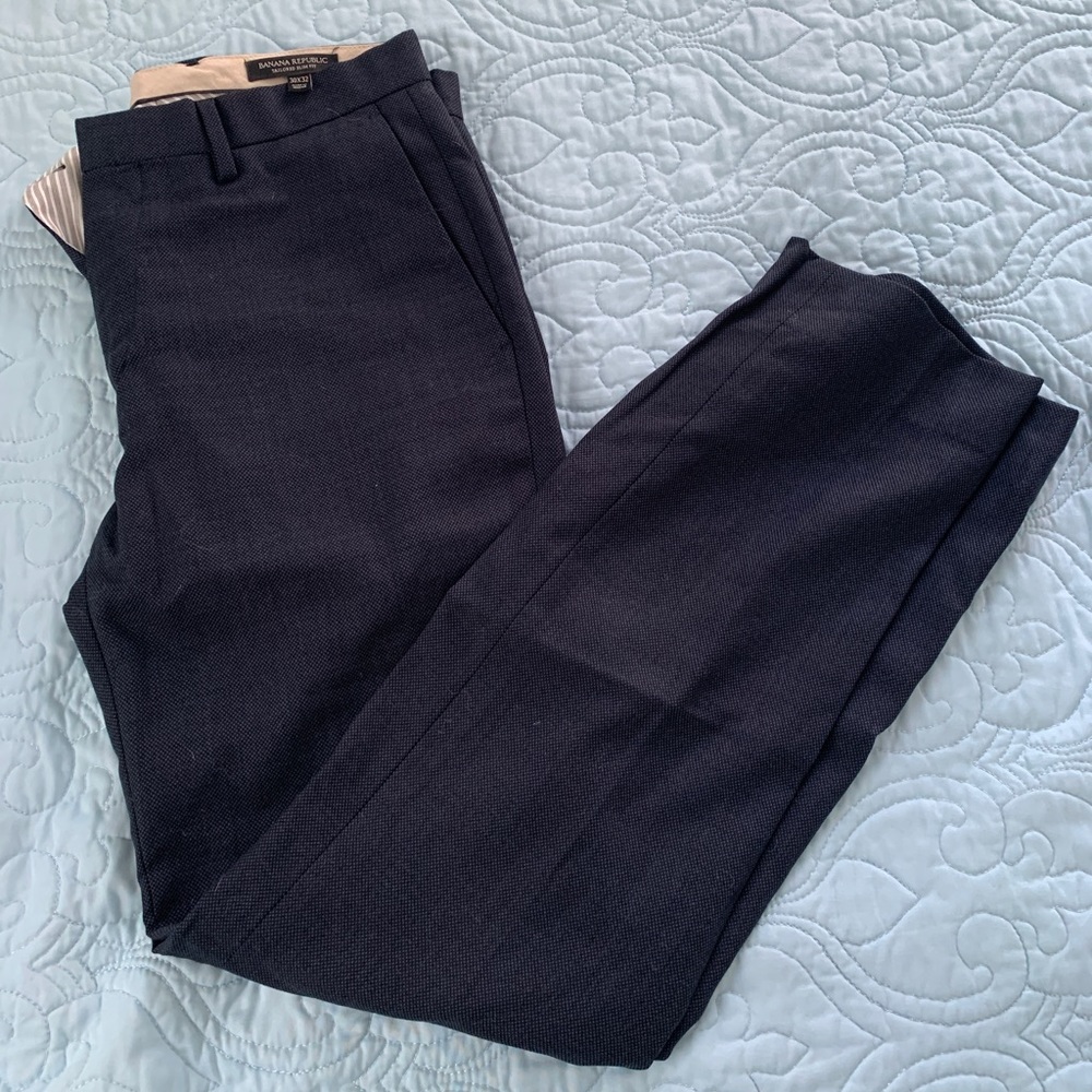 Banana Republic Tailored Slim Fit Men’s Dress Pant